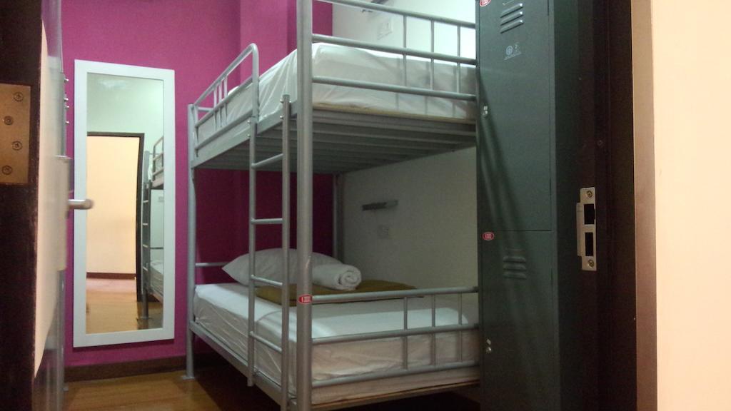 Cx Hostel Kuta Raya Номер фото